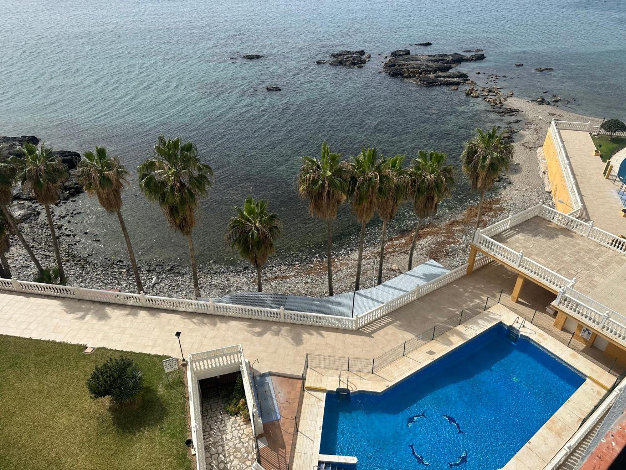 La Perla Beach 贝纳尔马德纳 外观 照片